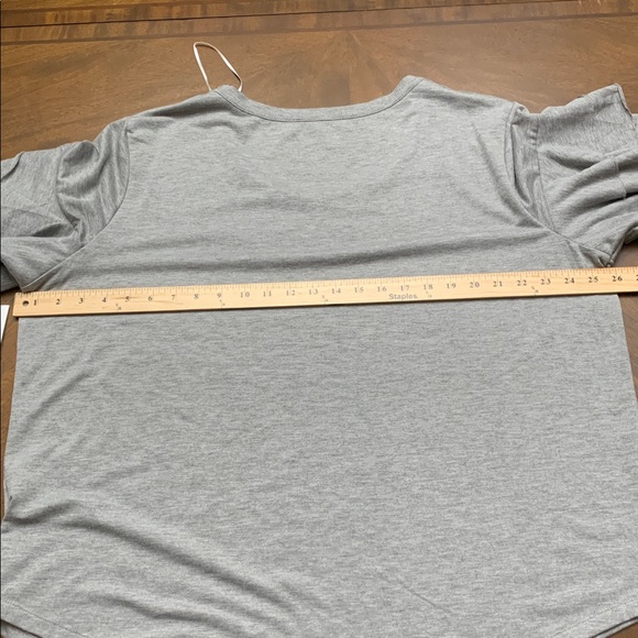 🎅 SPORTELLE Gray Ruffle 3/4 Sleeves Comfy Top NWT 3X - Picture 11 of 14